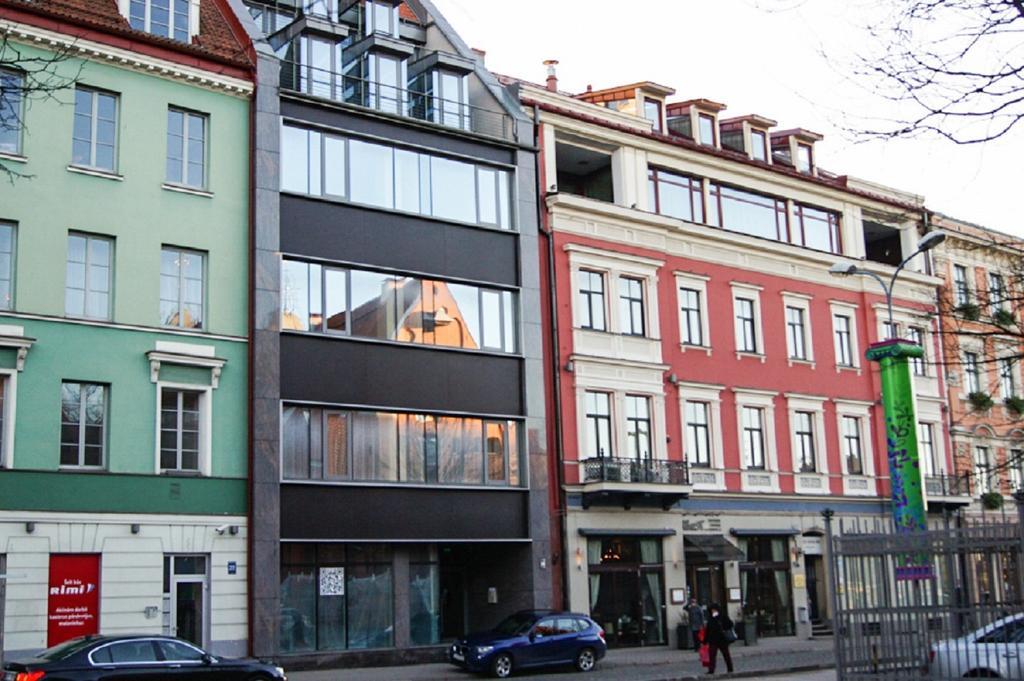 Old Town Apartment With Private Elevator Рига Екстериор снимка